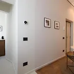 Casa Sistina 37 *