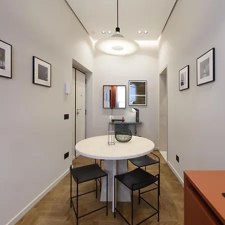 Apartment Casa Sistina 37 *